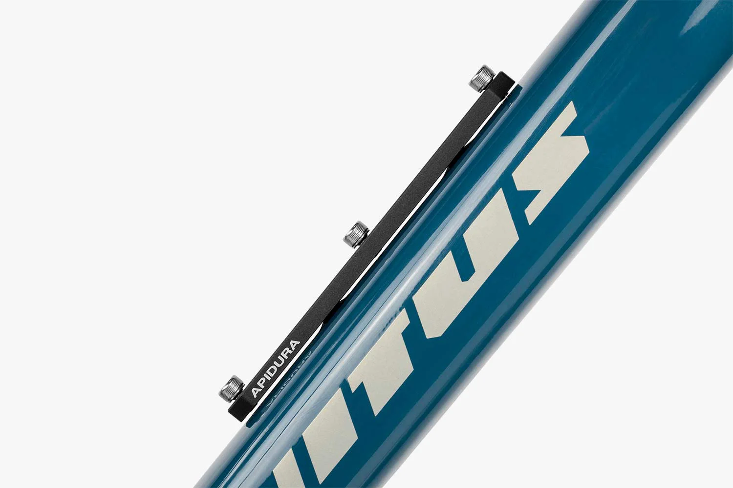 APIDURA BOTTLE CAGE ADAPTER - Image 3