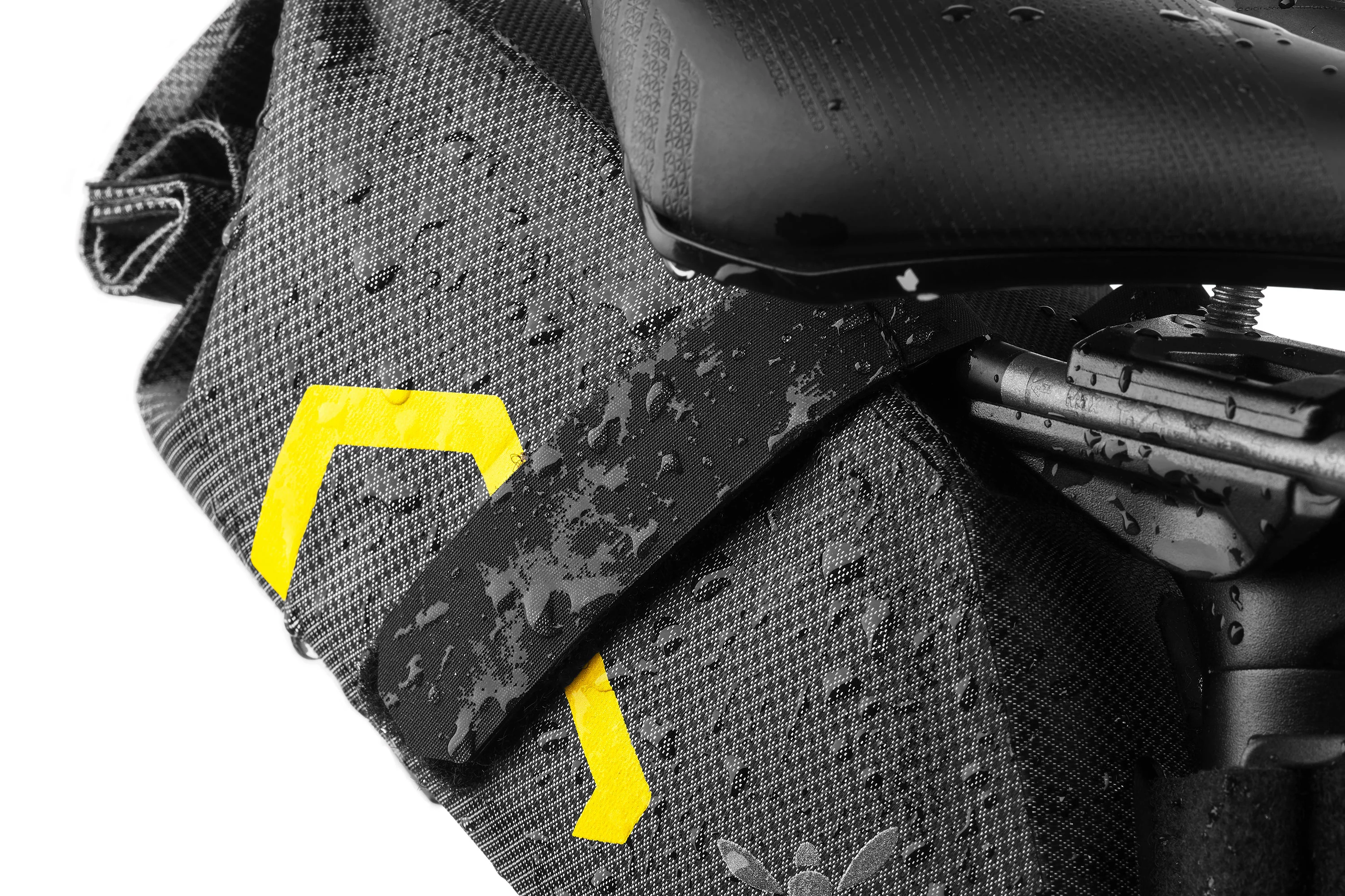 Apidura Expedition Tool Pack (1L) - Image 2