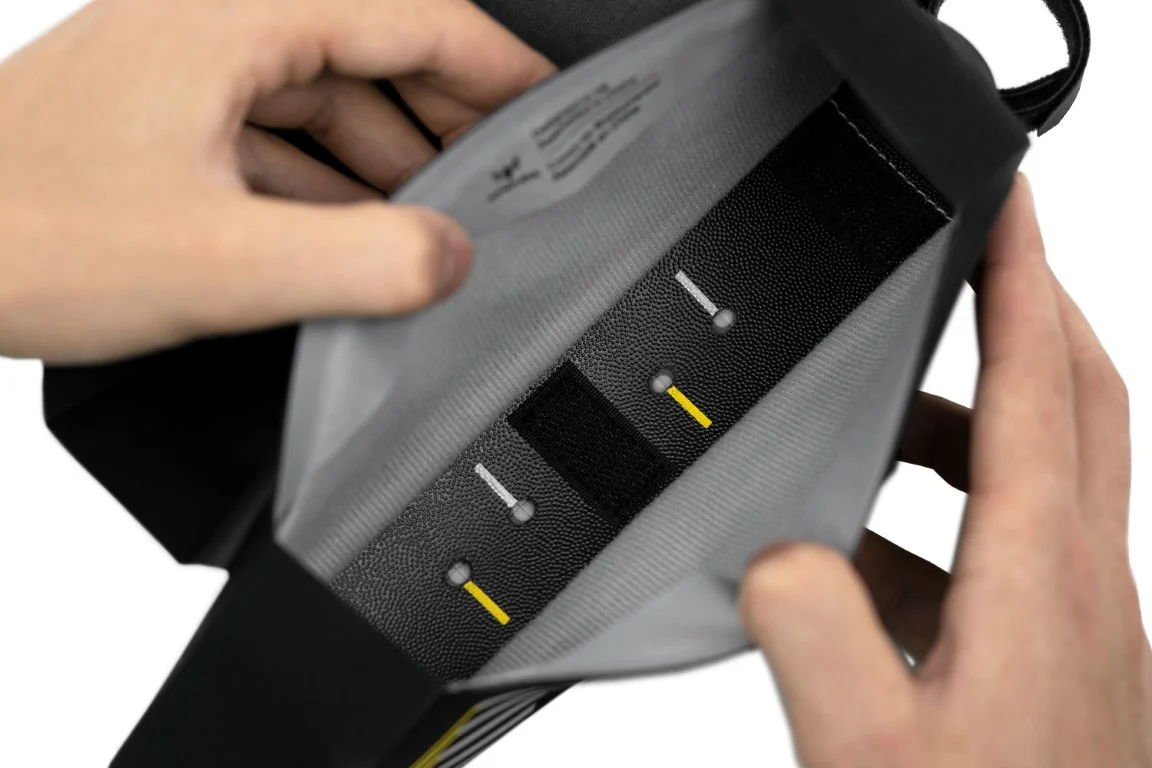 APIDURA RACING BOLT-ON TOP TUBE PACK - Image 2