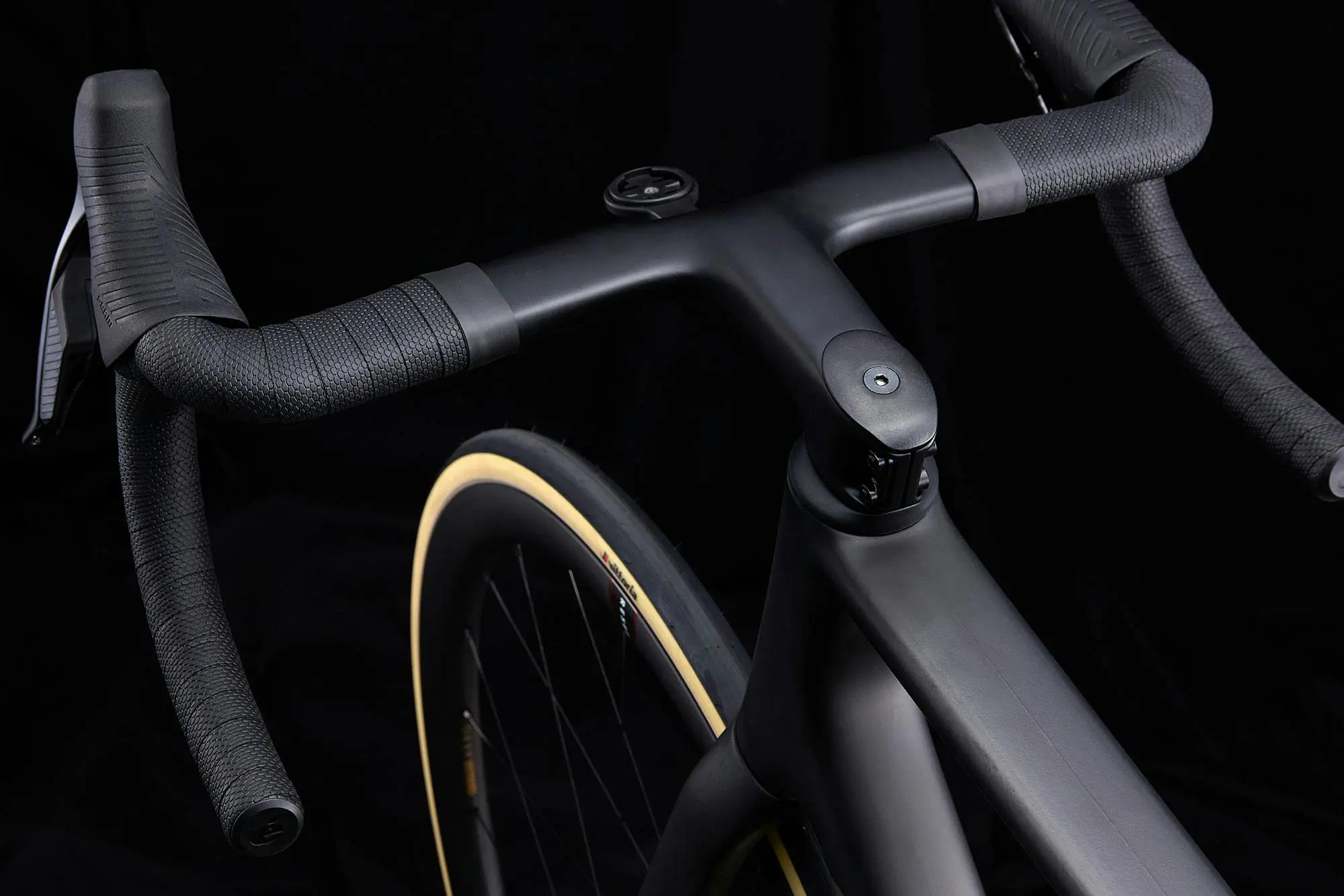 Cervélo R5 Red AXS Five Black / Bronze - Image 3